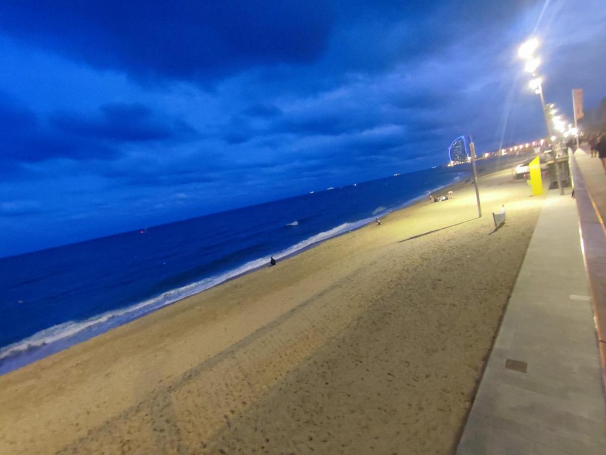 Nice Flat Within Walking Range To The Beach Apartment บาร์เซโลนา ภายนอก รูปภาพ
